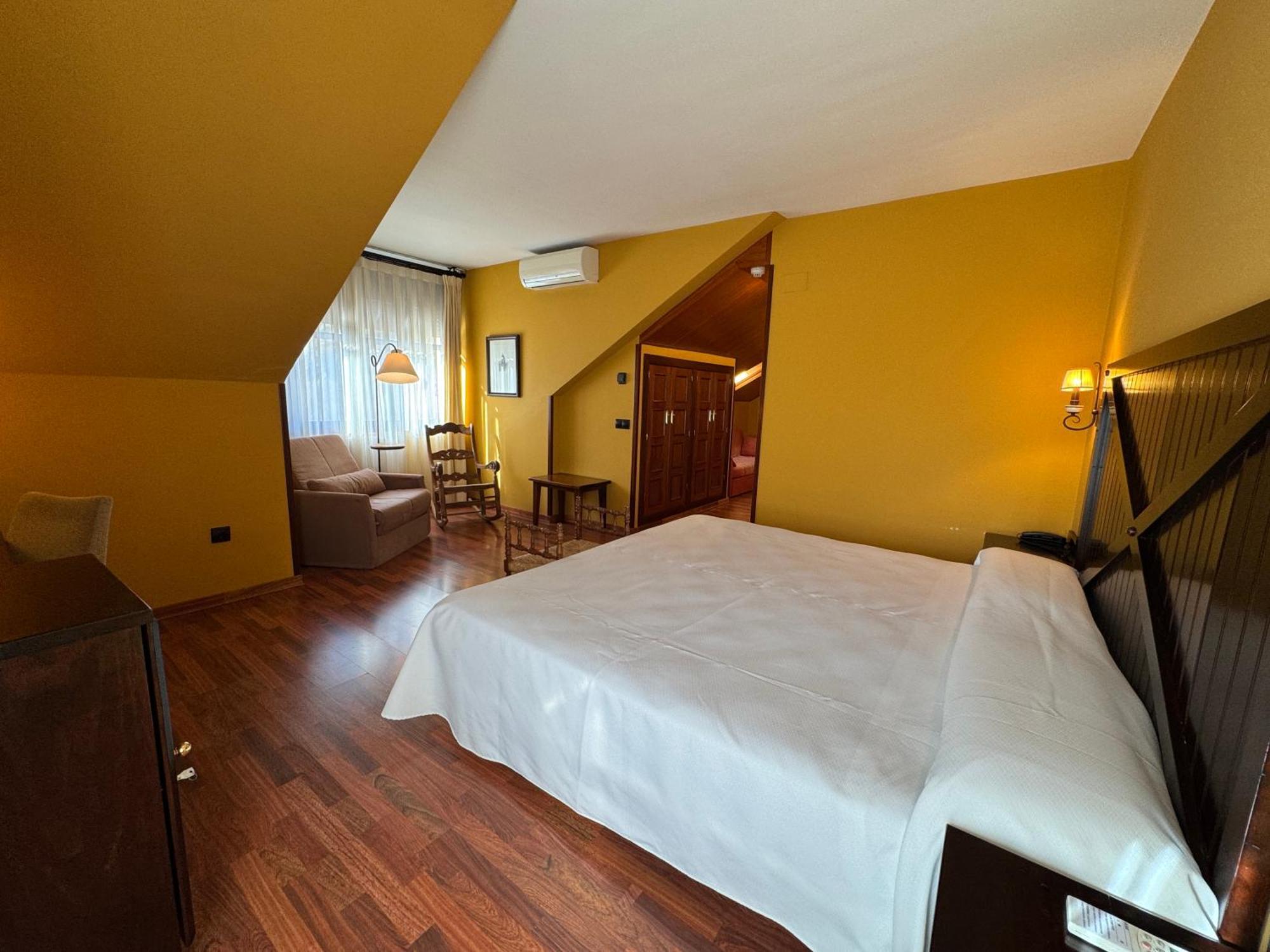 Hotel Cotiella Campo  Zewnętrze zdjęcie