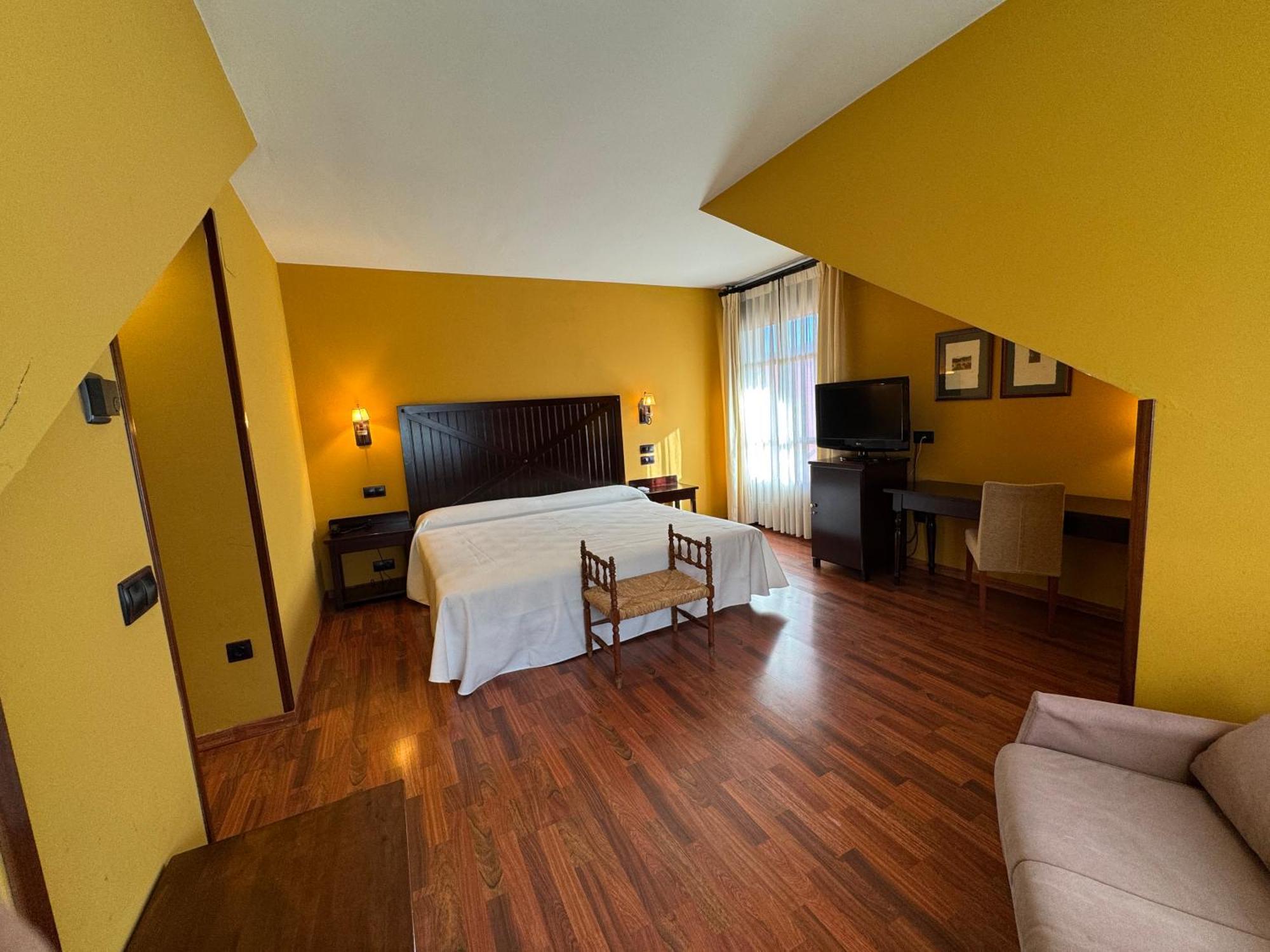 Hotel Cotiella Campo  Zewnętrze zdjęcie