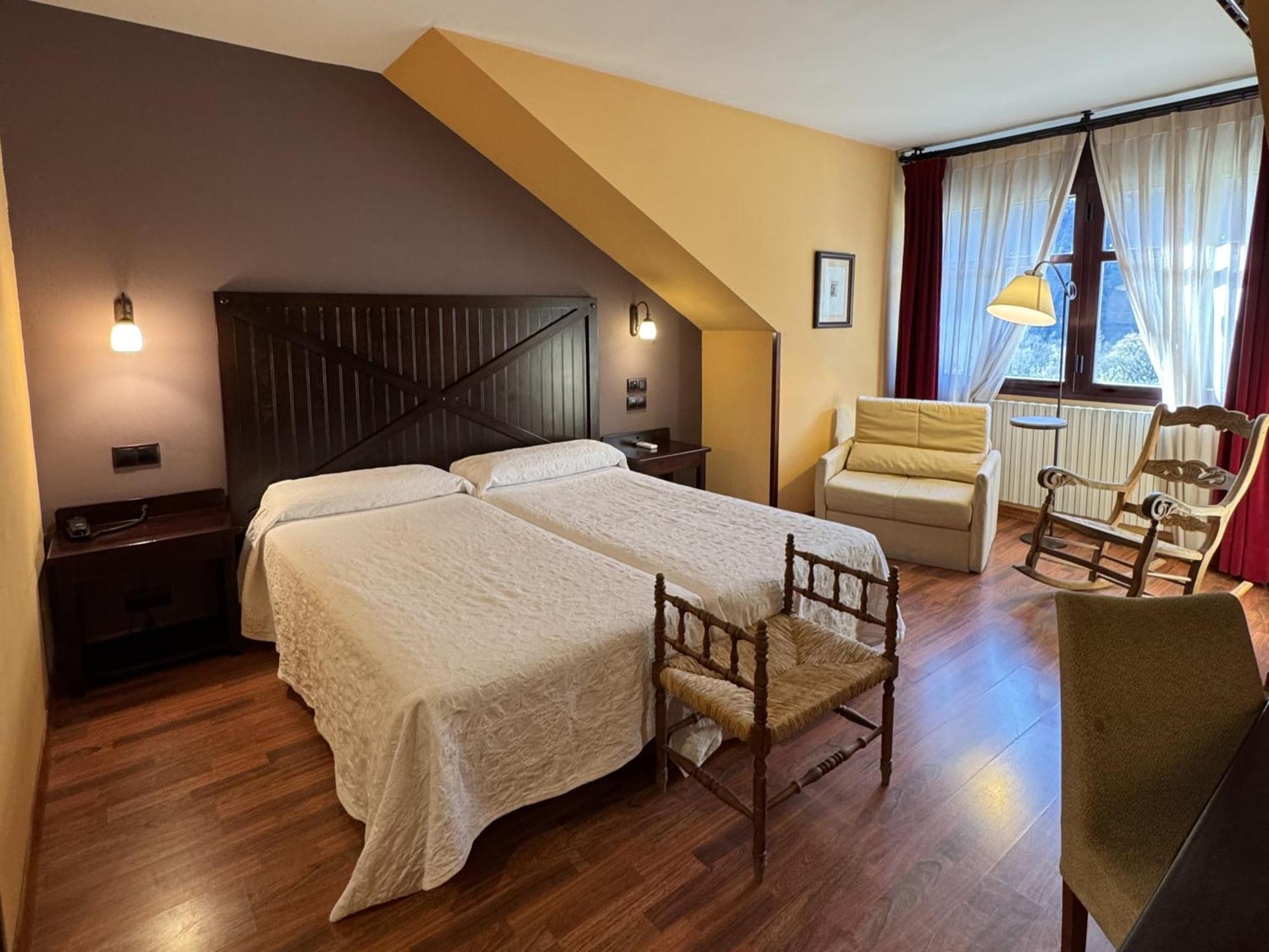 Hotel Cotiella Campo  Zewnętrze zdjęcie