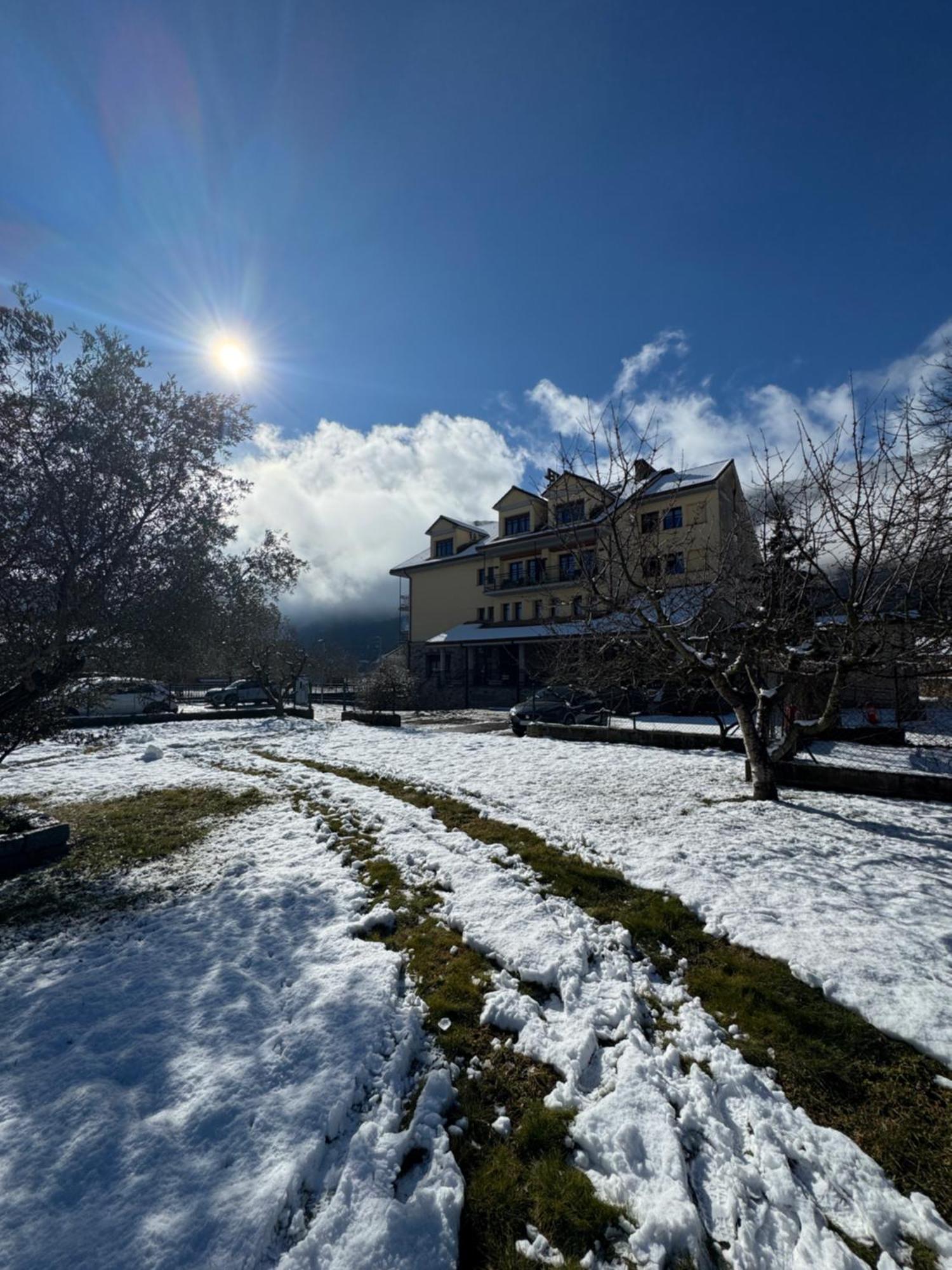 Hotel Cotiella Campo  Zewnętrze zdjęcie